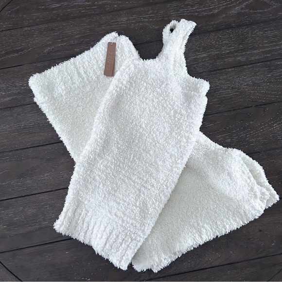 NWT SKIMS Cozy Knit Tank and Short Set | Size 2X - 3X - Picture 9 of 10